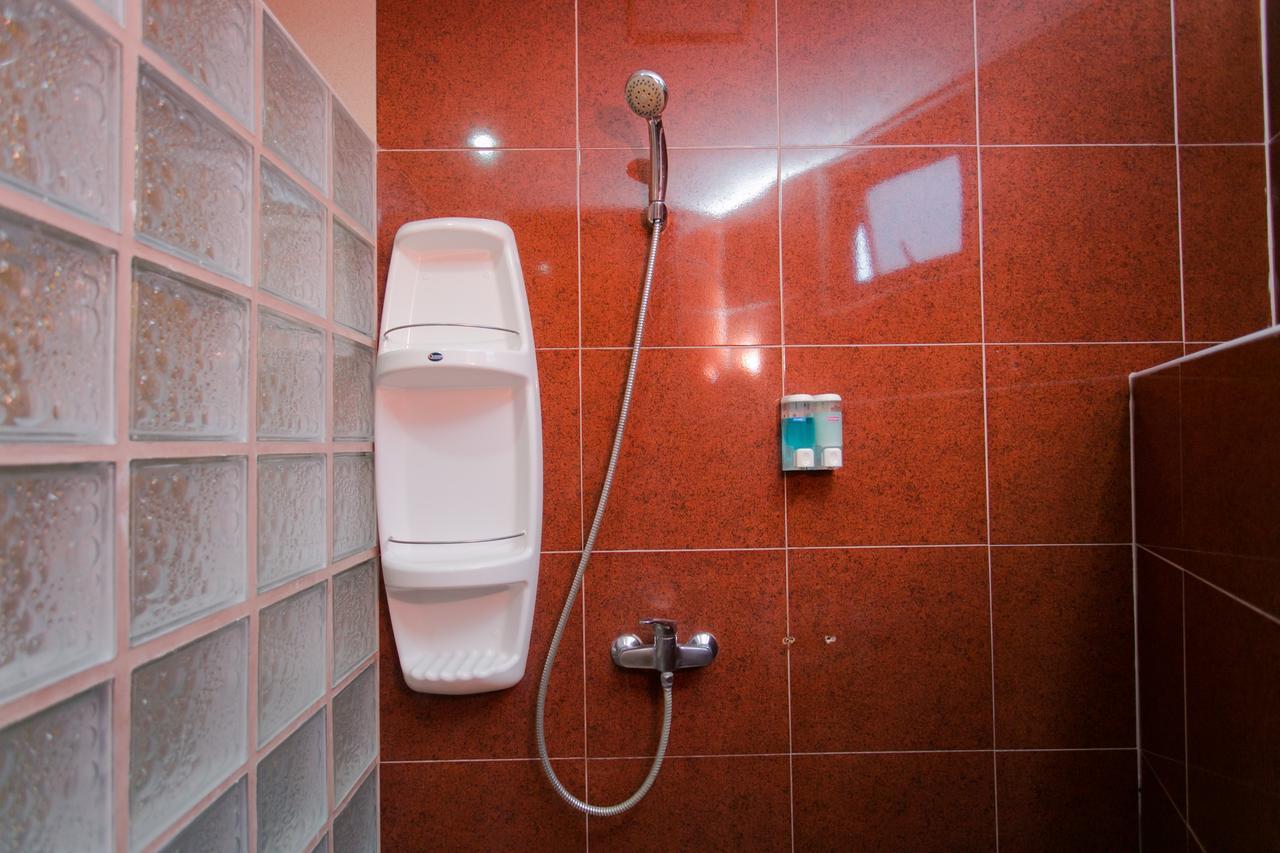 Zen Rooms Nanai Soi 2 Patong Екстер'єр фото